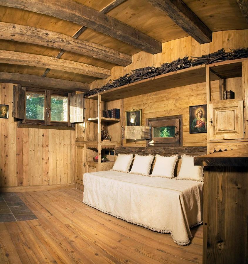 Chalet Euthalia Restaurant & Suites سان جياكومو المظهر الخارجي الصورة
